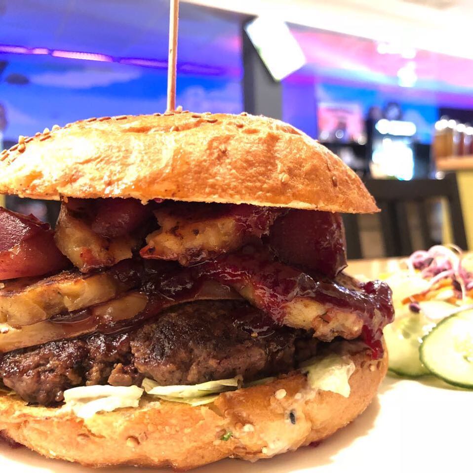 Wildburger mit frischem Rotwild Patty aus Harzer Wäldern