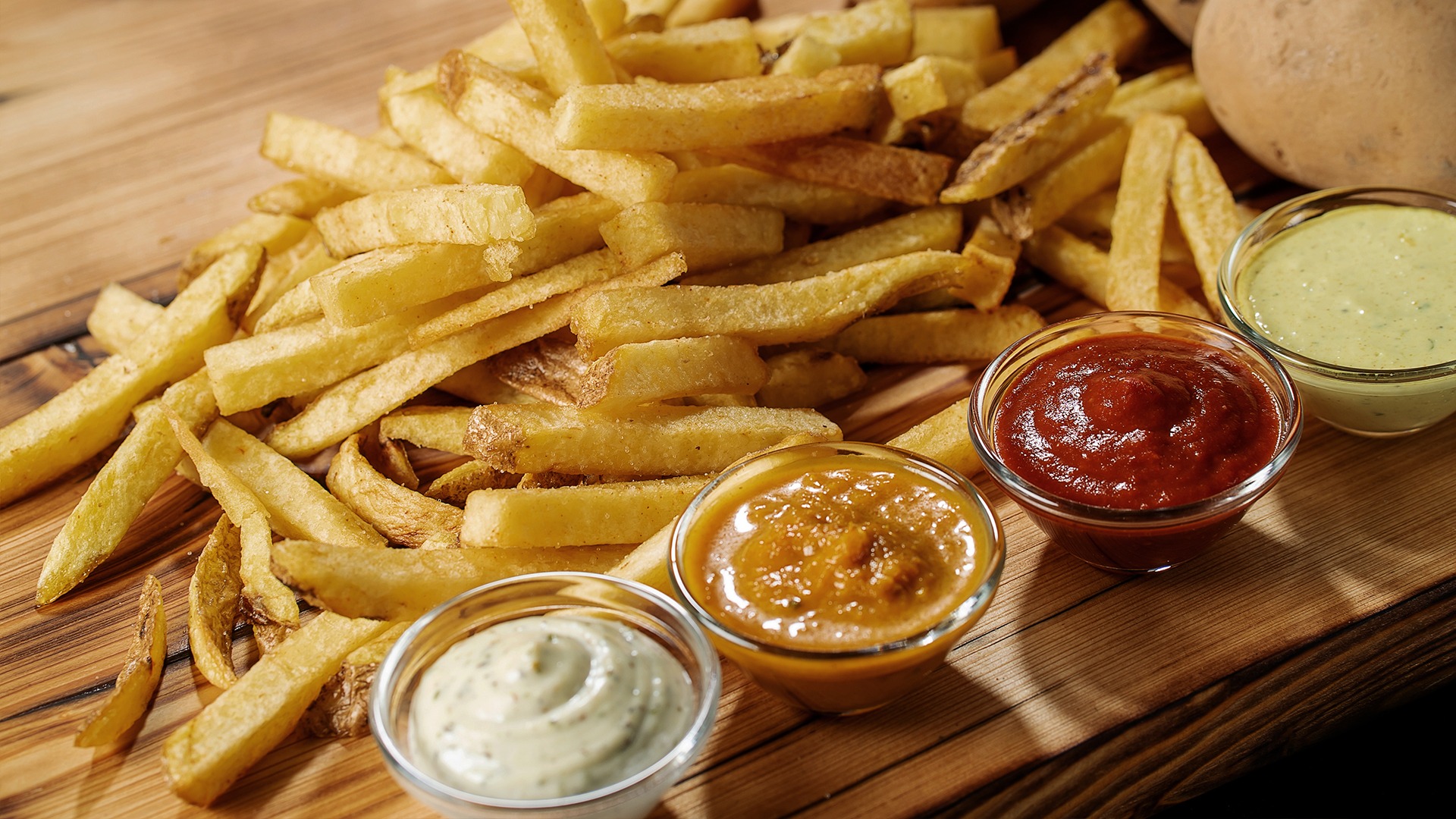 Hand cut fries Pommes